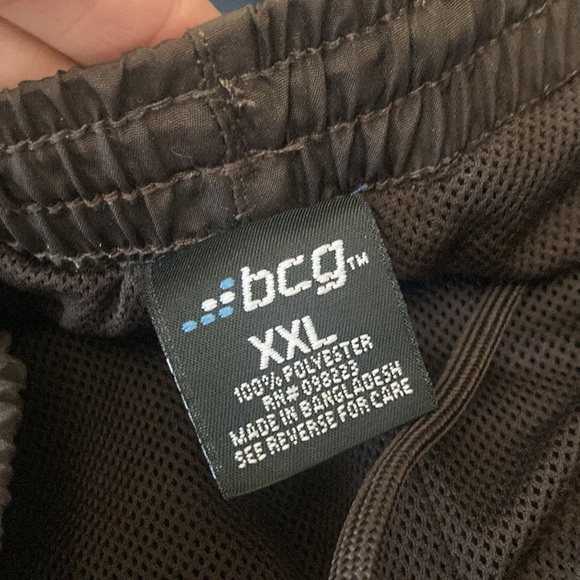 Bundle of Two BCG Athletic Windbreaker Capris - Picture 3 of 8